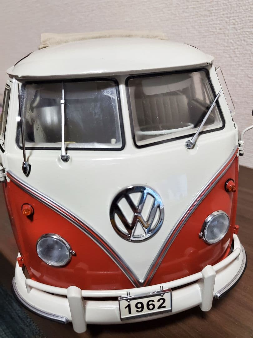 サンスター 1/12 1962 フォルクスワーゲン サンババス レッド