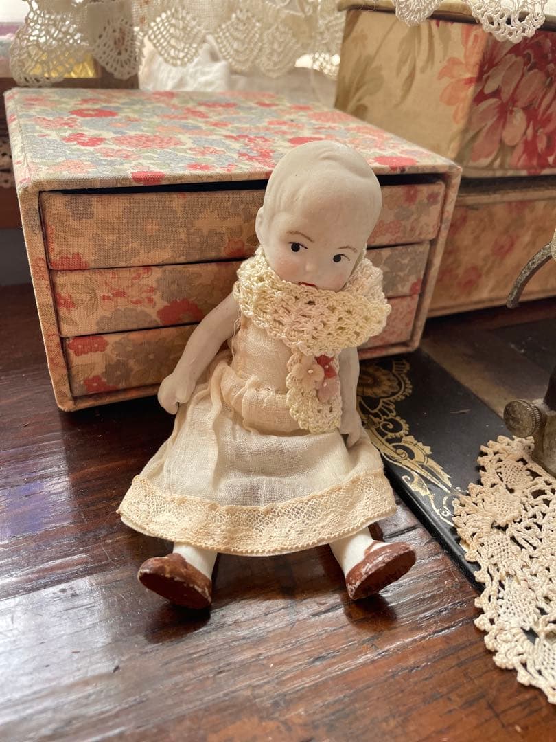 SALE‼️アンティークビスクドール　ドレスセット付き