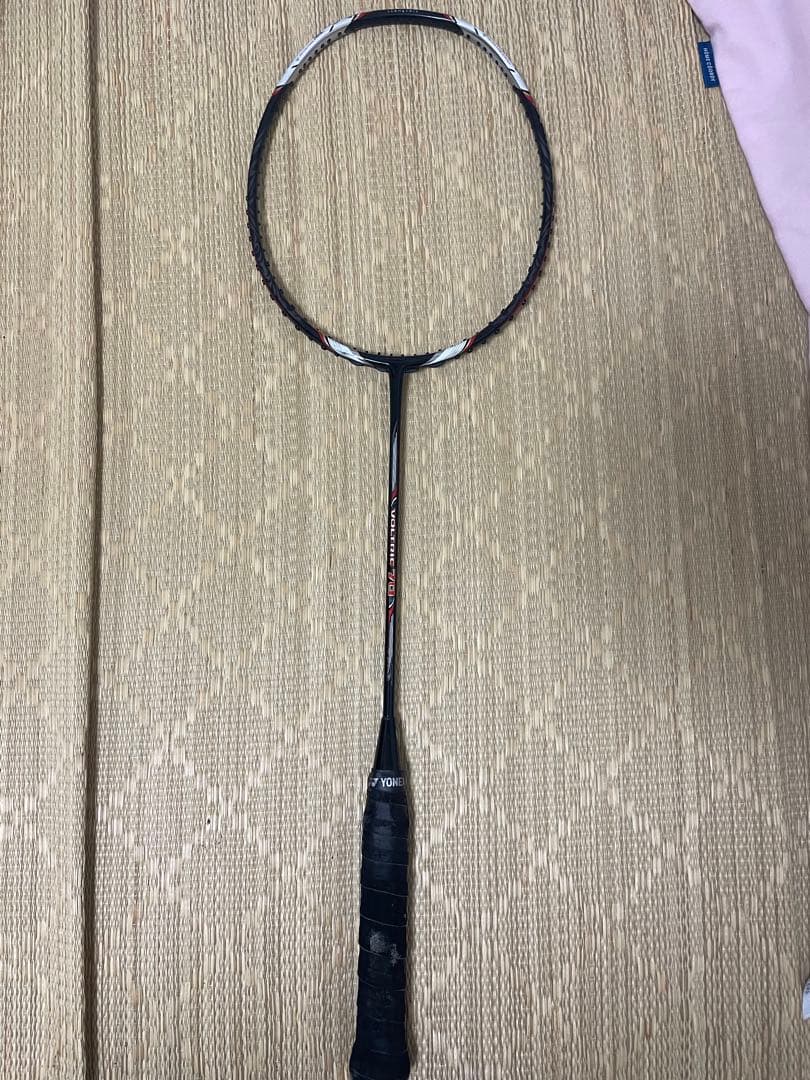 YONEX Voltric 70 バドミントン　ラケット　ボルトリック　値下げ済
