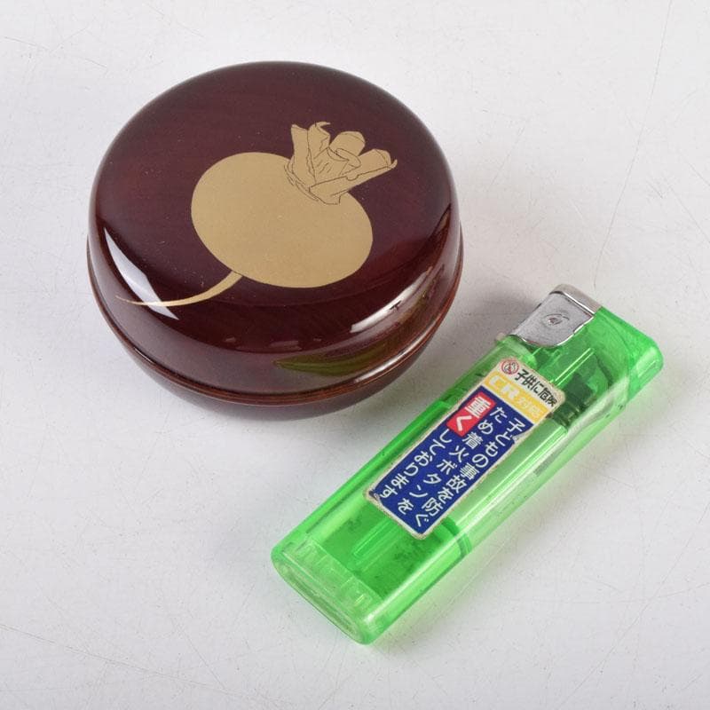 人間国宝　山下義人作　屋島神社古材　木地　呂塗　蕪蒔絵　香合　共箱　V　8927