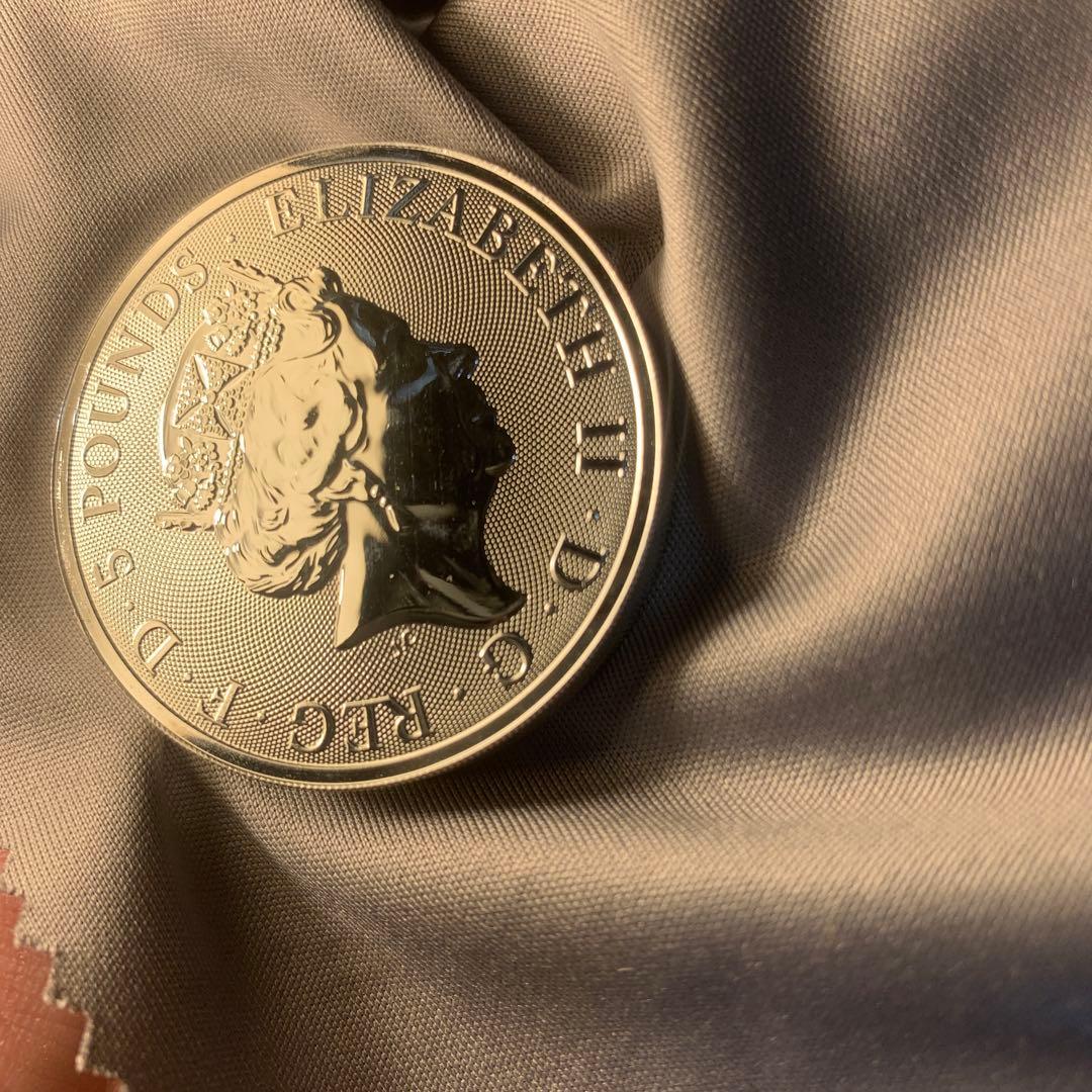 D1 純銀貨 2オンス クイーンズビースト 2020 ホワイトライオン