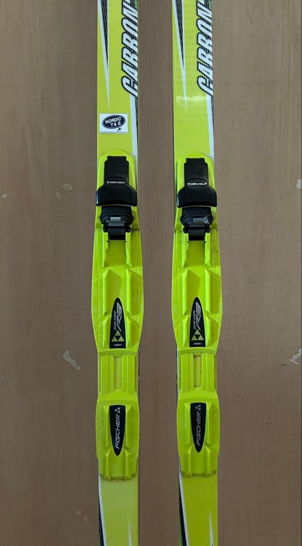 クロスカントリースキー FISCHER CARBON LITE クラシカル197
