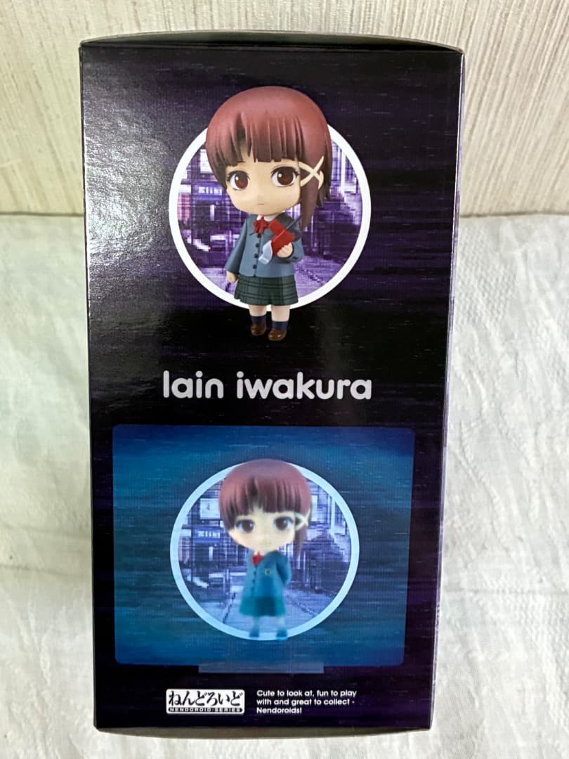 [新品未開封](特典付き) ねんどろいど 岩倉玲音