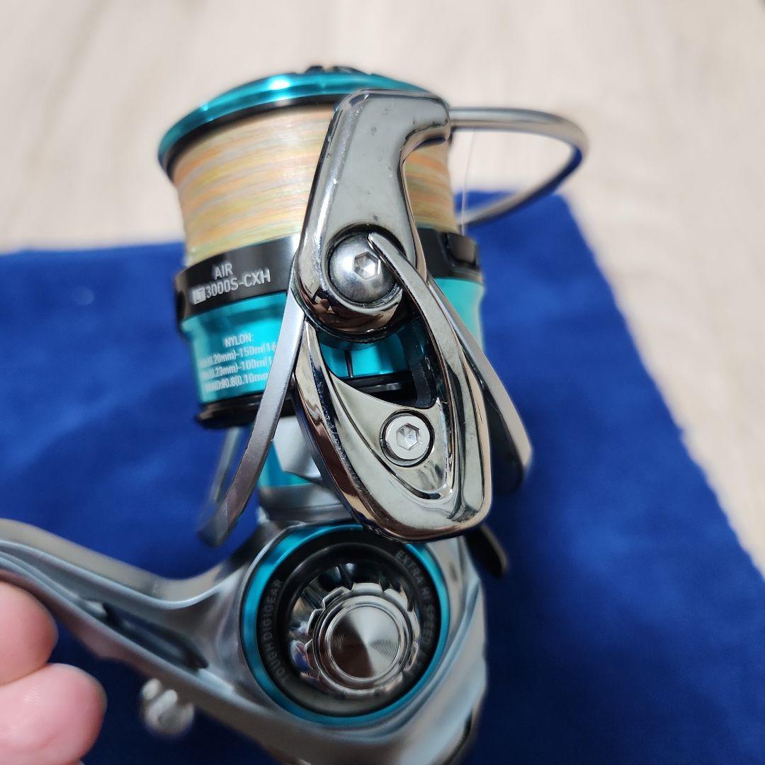 18エメラルダスair Daiwa LT3000S-CXH スピニングリール