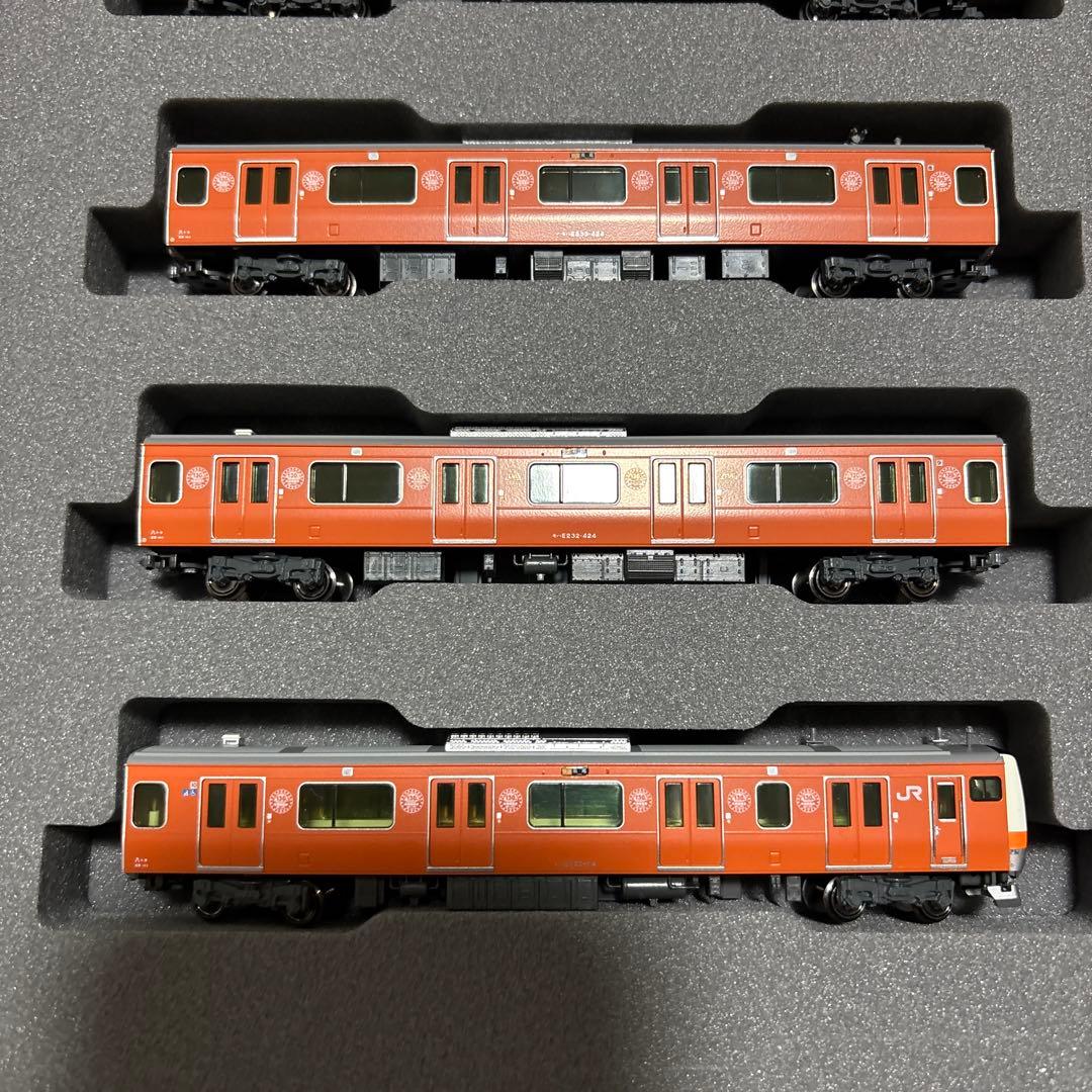 美品KATO 10-1577中央線　e233系130周年ラッピング　10両セット