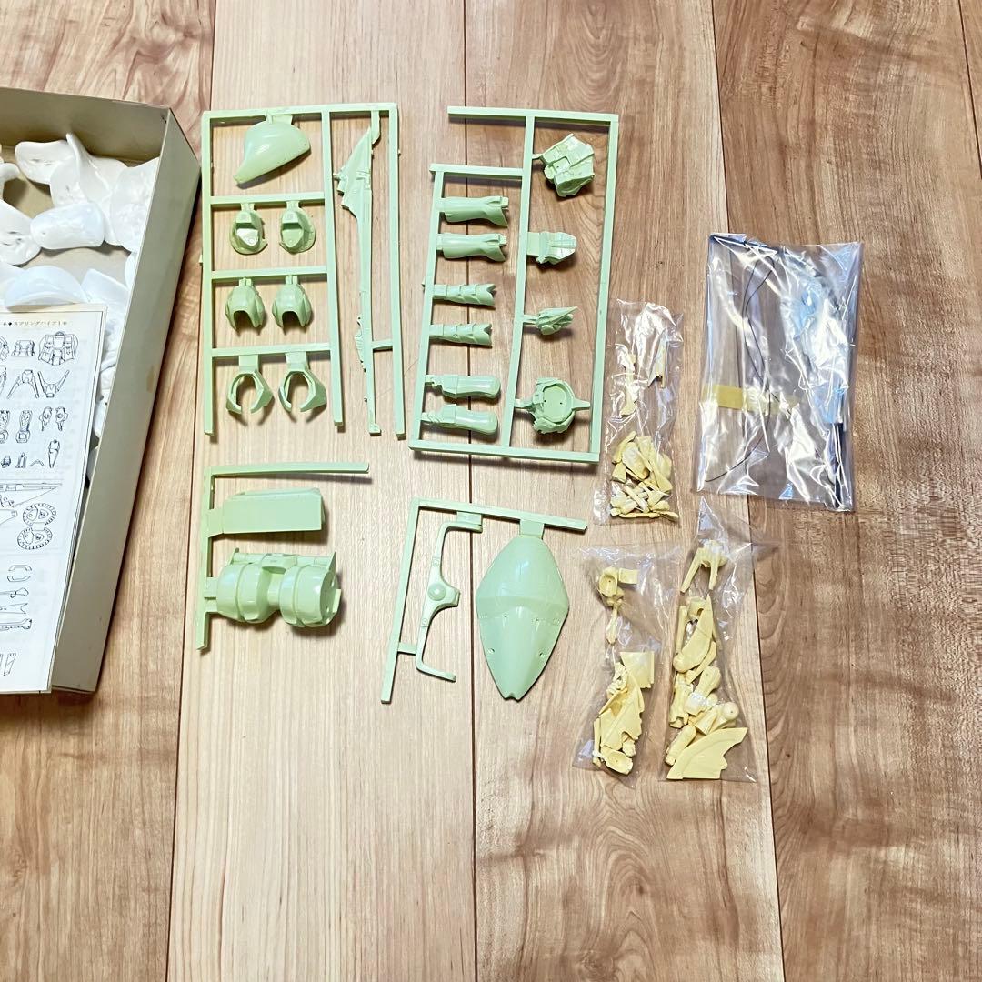 ボークス FSS 1/144 レッドミラージュ ファイブスター物語