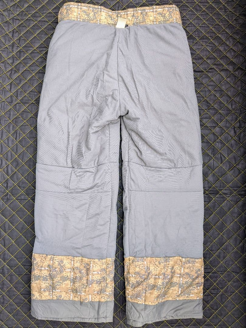 ダイワ DAIWA OUTBLAZE Lサイズ 迷彩防寒防水 フィッシングスーツ