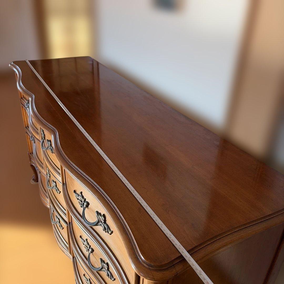 アメリカヴィンテージ　ディキシー(Dixie) 猫脚サイドボード