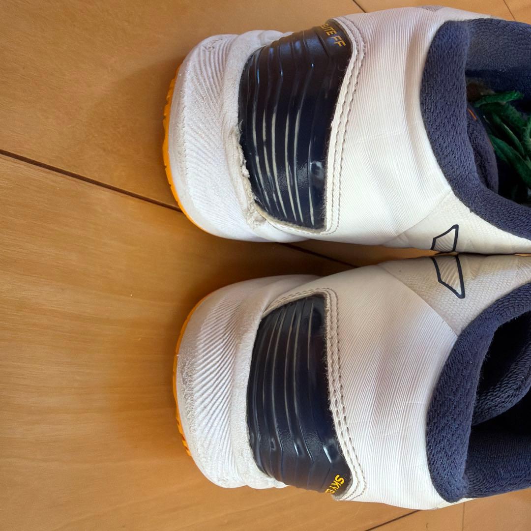 バレーボールシューズ、スカイエリート　中古　2足セット