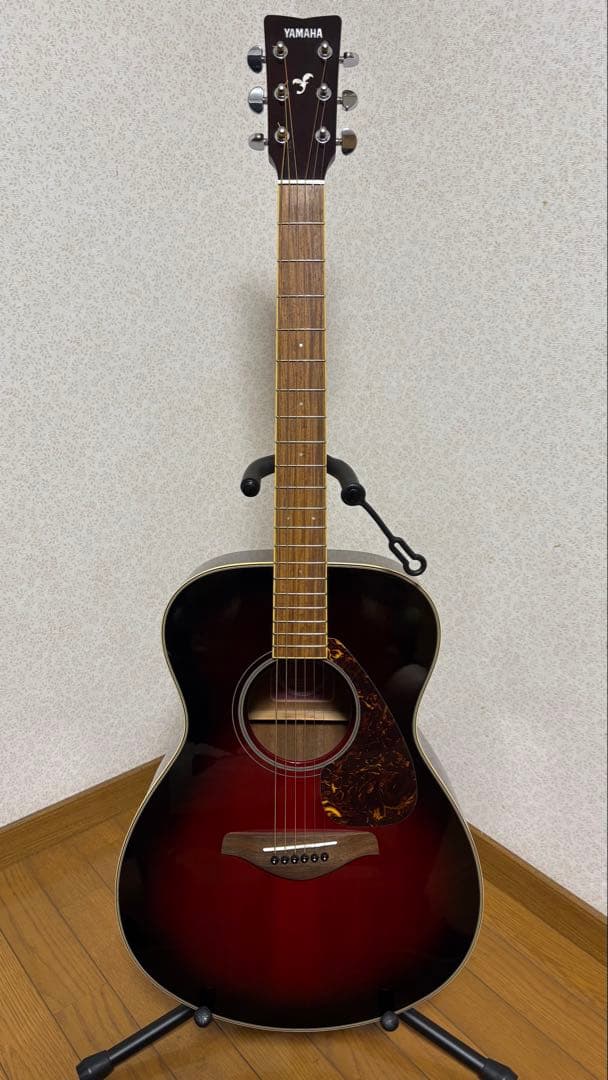 値下げ中！YAMAHA FS720S アコースティックギター