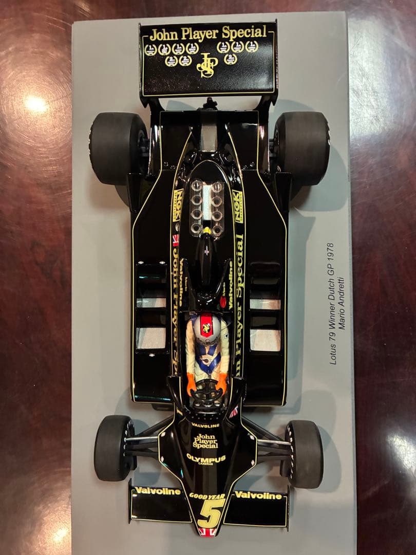 スパーク　1/18 ロータス79 1978 オランダGPウィナー