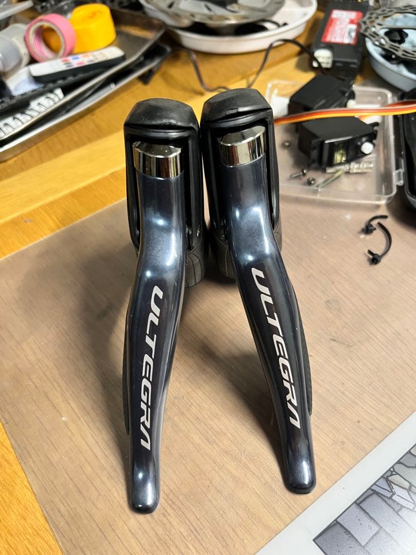 ULTEGRA R8050 Di2 stiレバー
