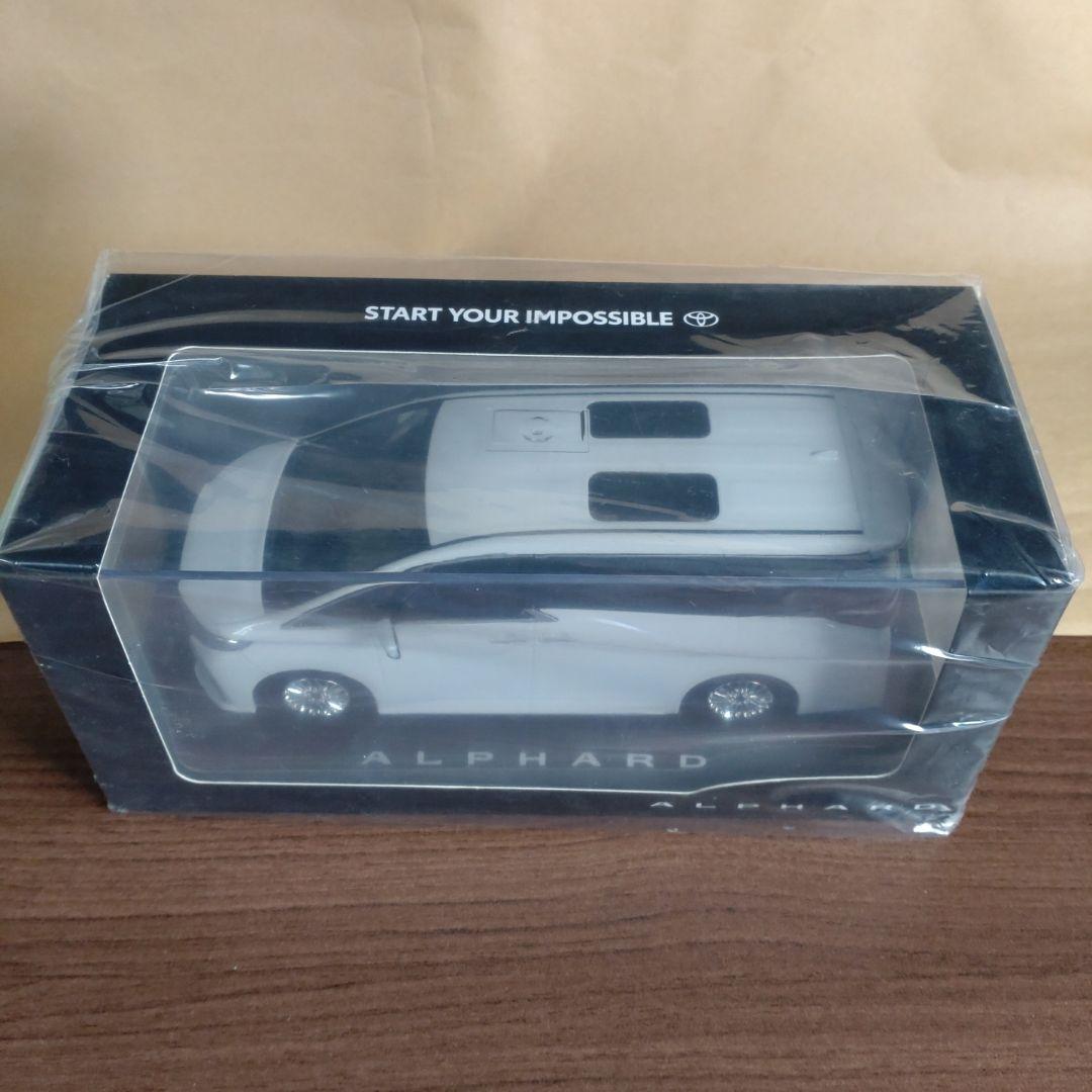 トヨタカラーサンプル 40系 アルファード ホワイトパール