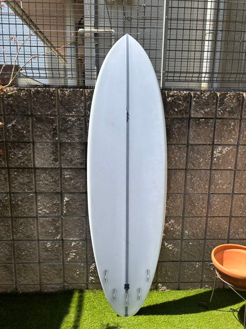 美品　サーフボード　ALOHA アロハSKIPPER ミッドレングス