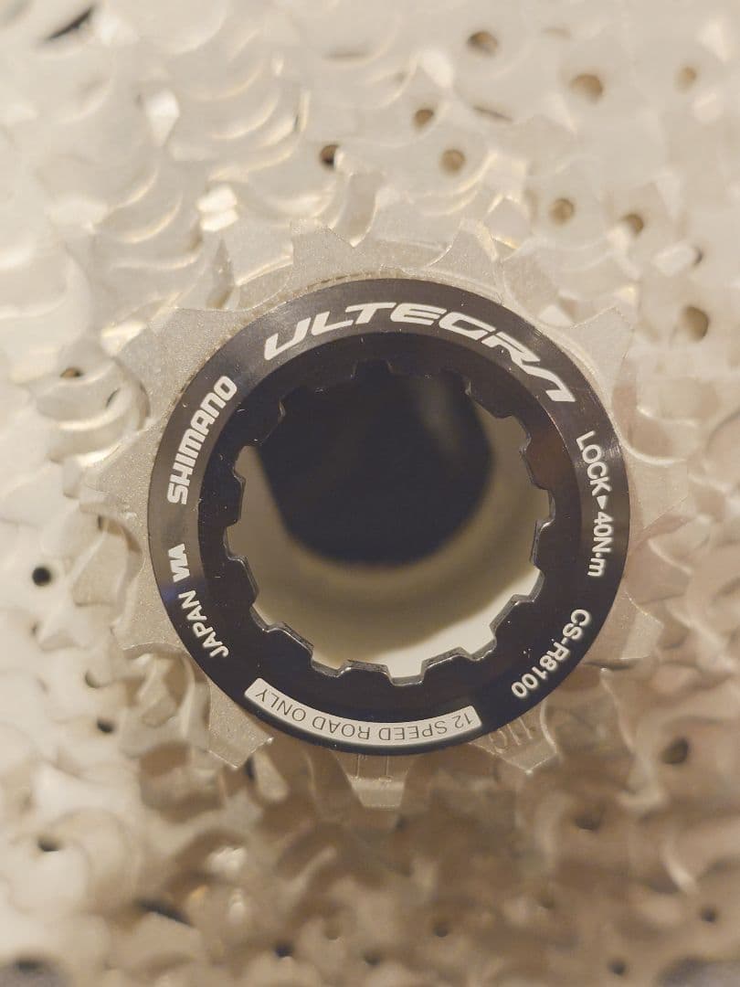 SHIMANO ULTEGRA CS-R8100 12sスプロケ 11-34T