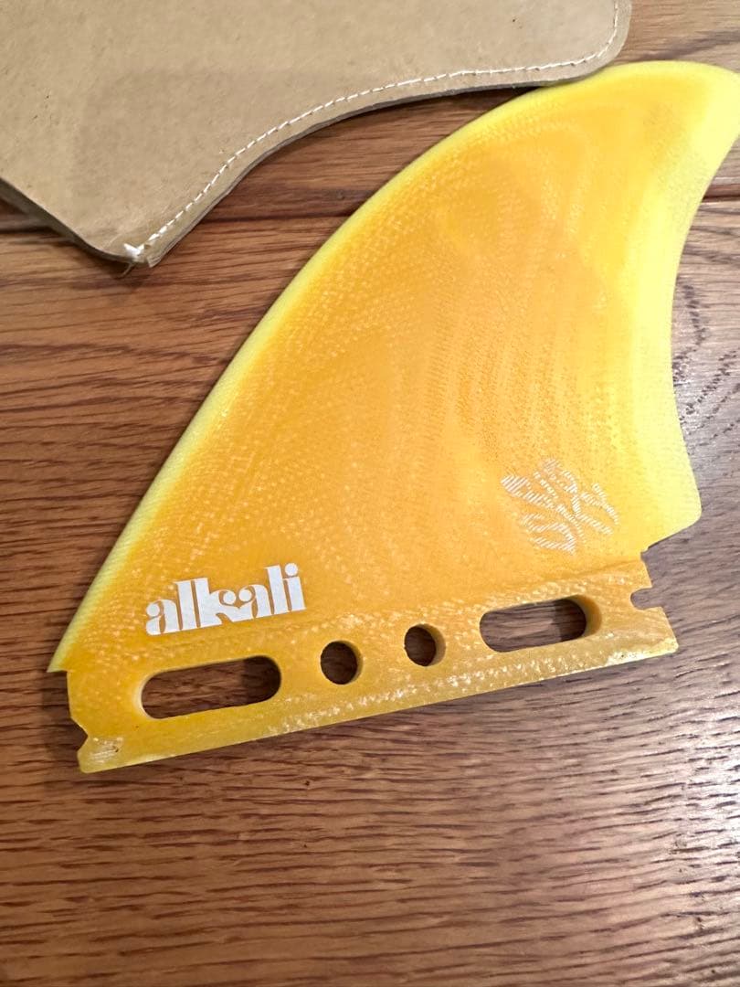 Alkali fin BIG SKY HIGH ASPECT TWIN アルカリ