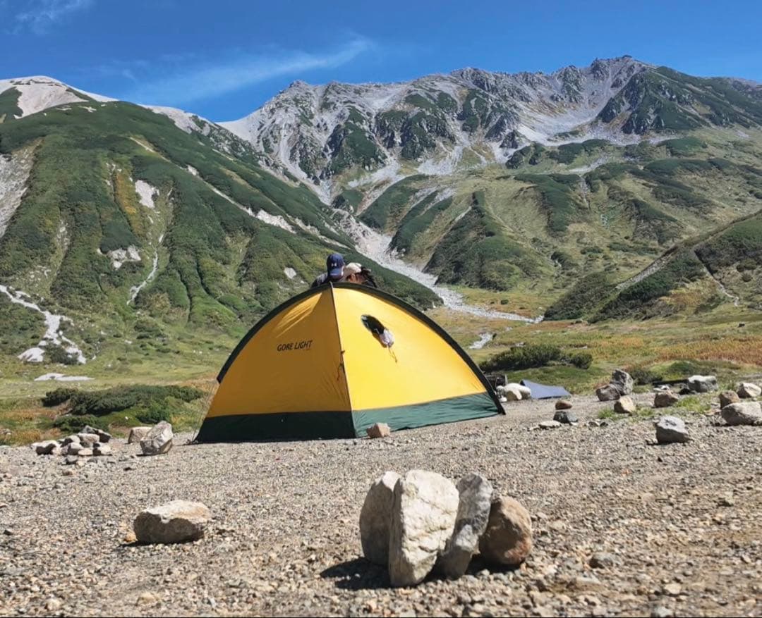 CAINE 軽いドーム型キャンプテント 2人