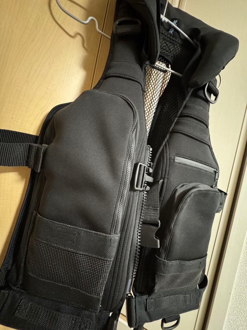 激投ボディプロテクター4 美品