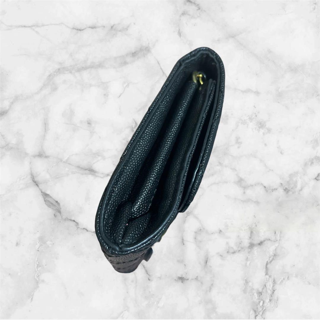 2/5まで限定出品　キルティングバッグ　ショルダー　ブラック　チェーン　ゴールド