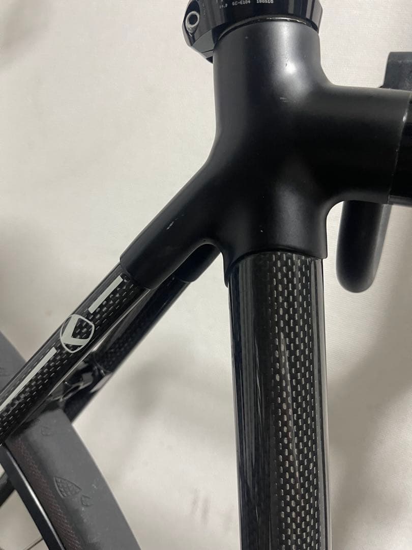 LEADER EQNX フレームセットMサイズ