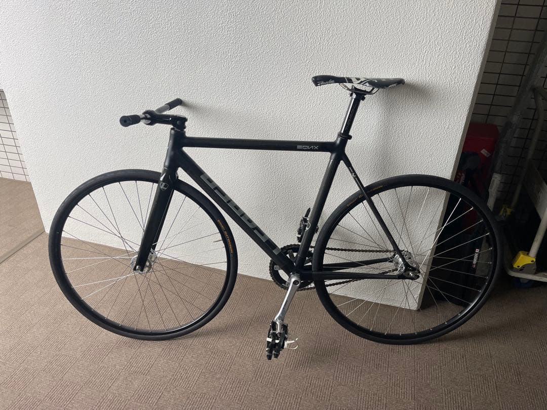 LEADER EQNX フレームセットMサイズ