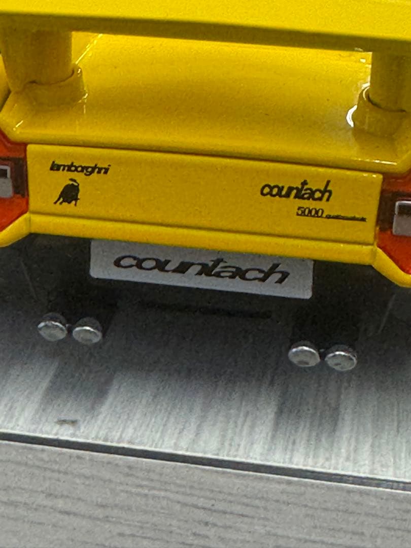 ランボルギーニ イエロー 1/24