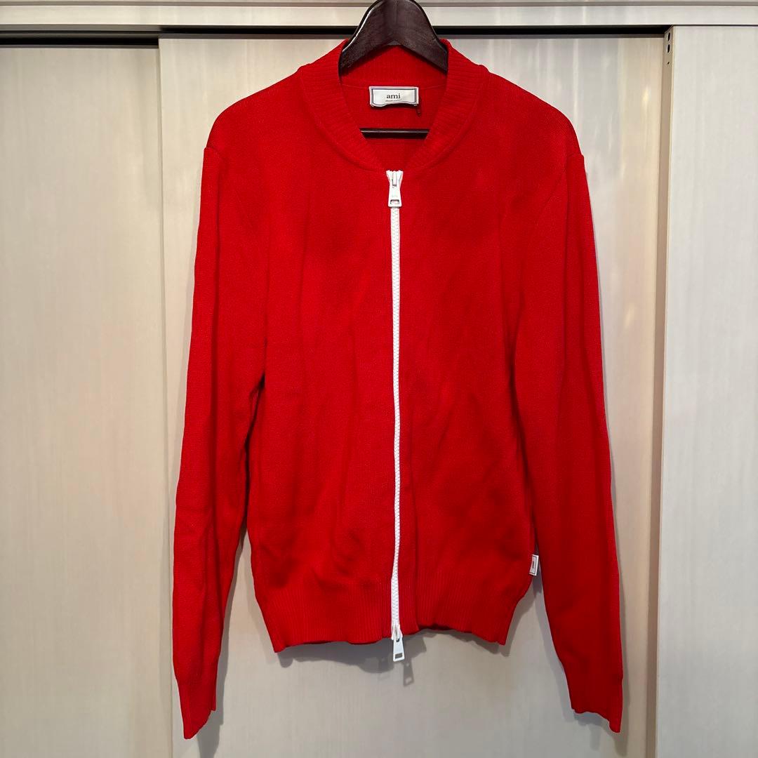 ami 赤 ジップアップセーター
