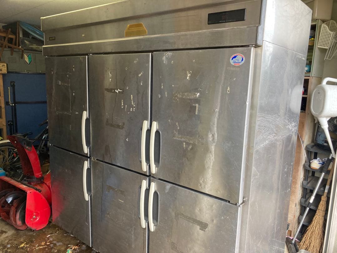業務用6枚扉冷蔵庫　サンヨー　 6ドア　6扉