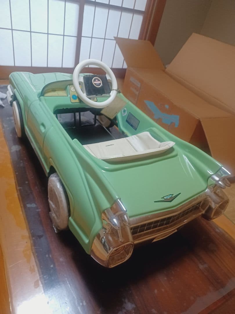 矢沢永吉　キャデラック　ペダルカー