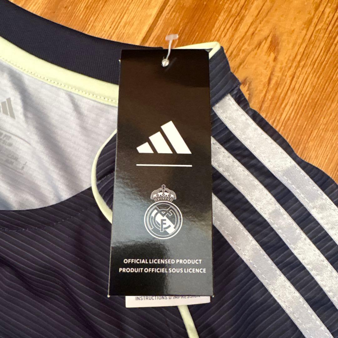 【激レア】新品、タグ付きレアル・マドリード BELLINGHAM 5番 シャツ