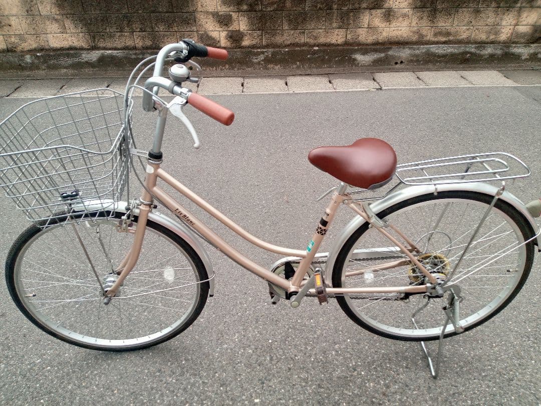 シャンパンピンクの可愛い自転車　ママチャリ　26インチ 群馬　埼玉　栃木