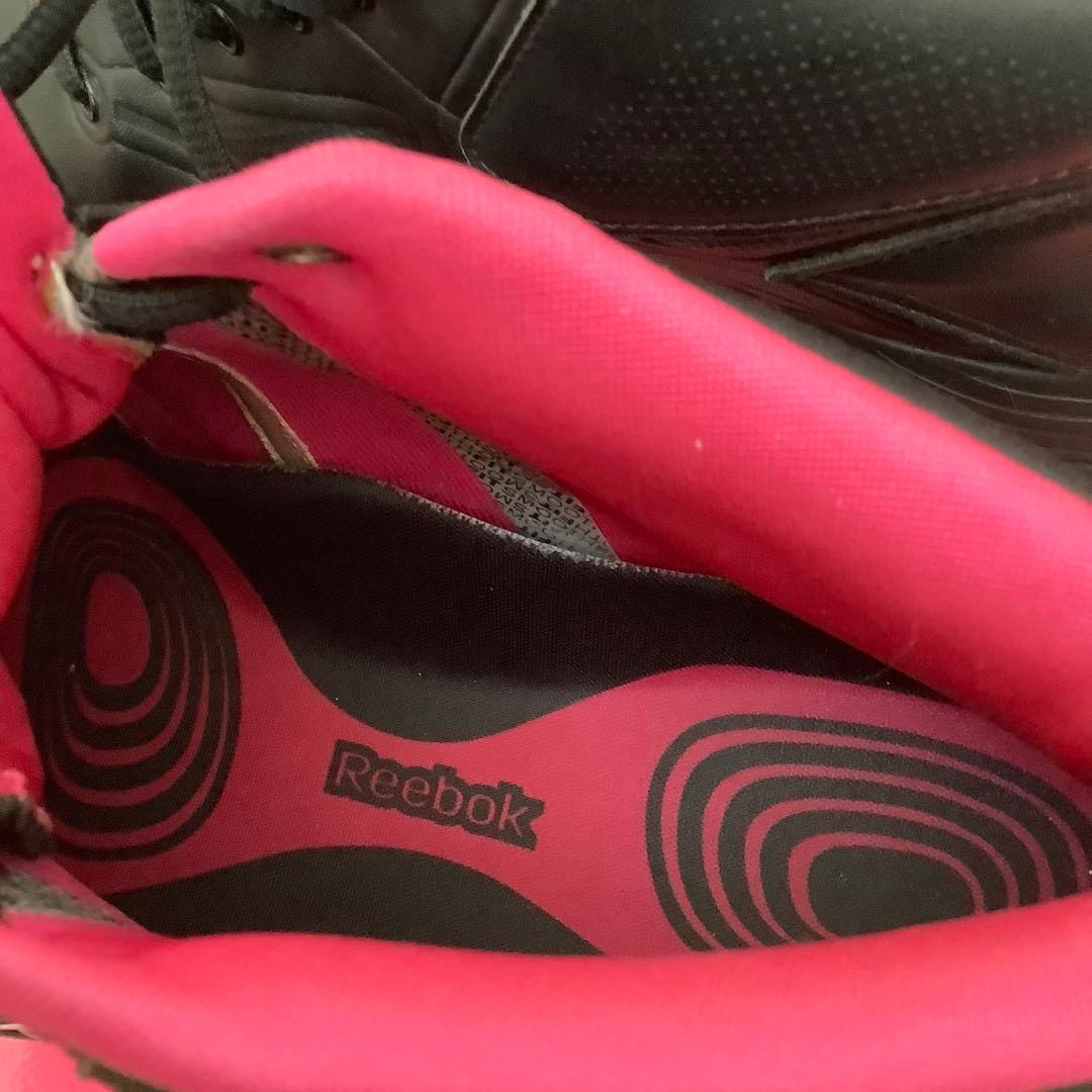 美品Reebok イージートーンハイカットシューズ ブラック/ピンク26センチ