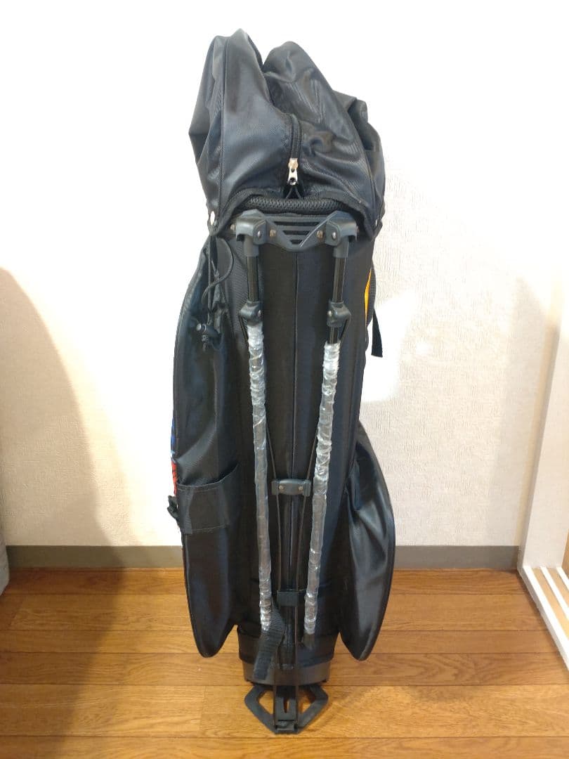 ラウドマウスゴルフ　グラフィックキャディバッグ