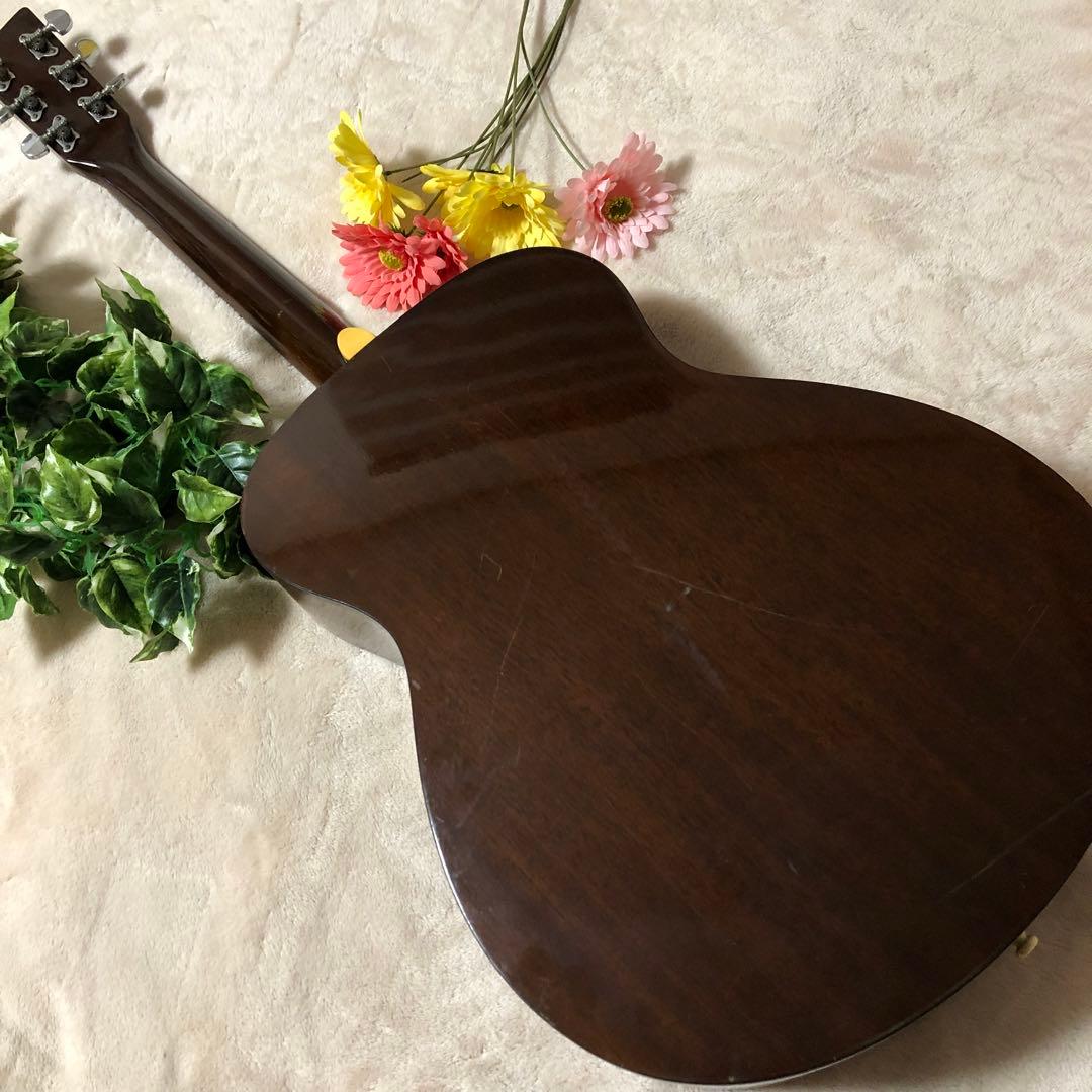 YAMAHA ヤマハ　ギター　アコースティックギター　アコギ　FG-122