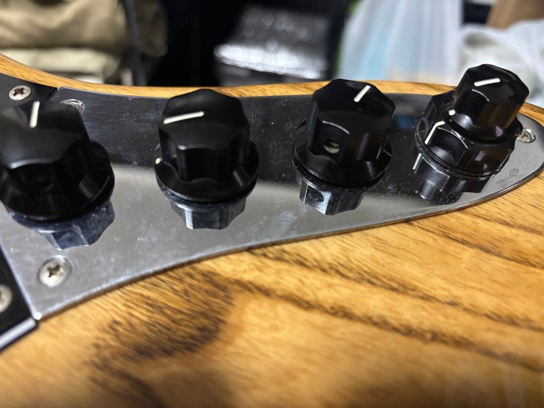 Edwards E-AMAZE アクティブベース 音出しジャンク