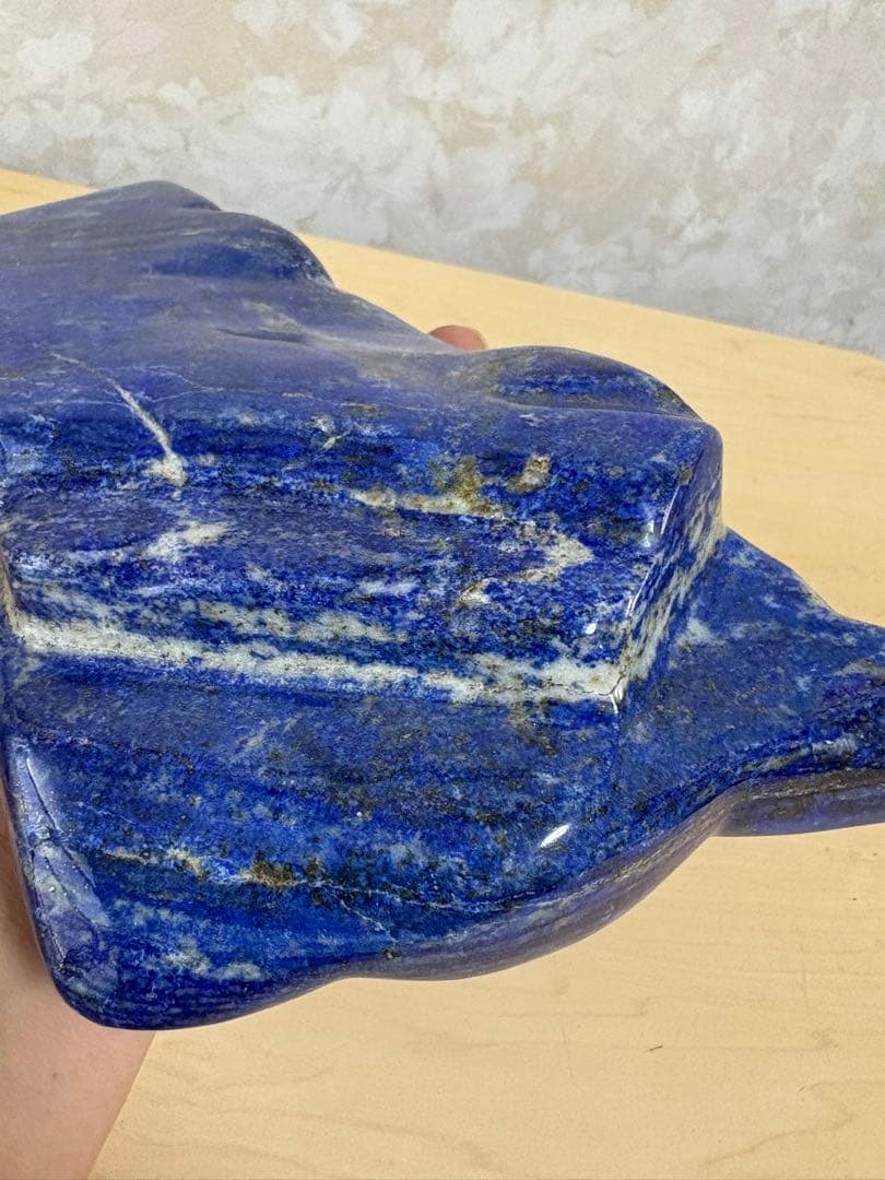 ラピスラズリ丸磨き台座込みで約3.3kg 色鮮やか　欠け割れ無し　高品質
