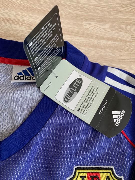 新品未使用タグ付き　日本代表　2002 中田英寿　ユニフォーム　背番号7