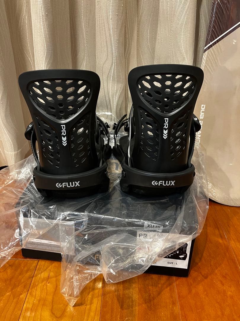 新品　2点セット　バインFLUX 板 DUB 151cm メンズ　スノーボード