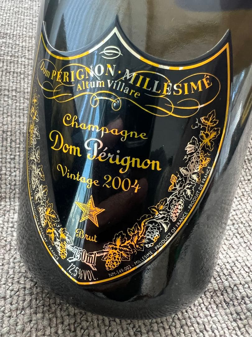 ドンペリニヨン 限定版　ヴィンテージ ジェフ クーン 2004