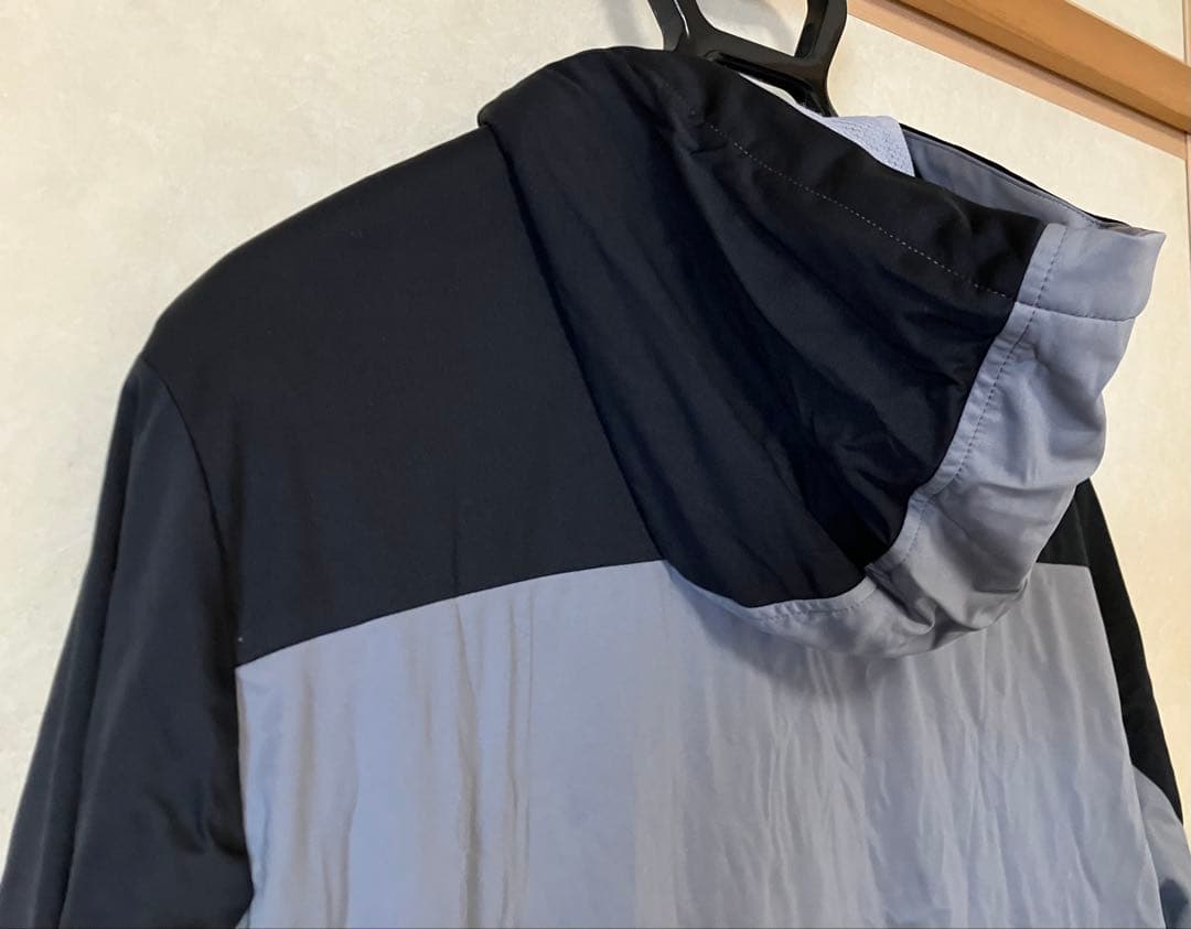 キャロウェイ ふんわり裏地 中綿風 フーディ 未使用タグ付L、ストレッチ防風撥水