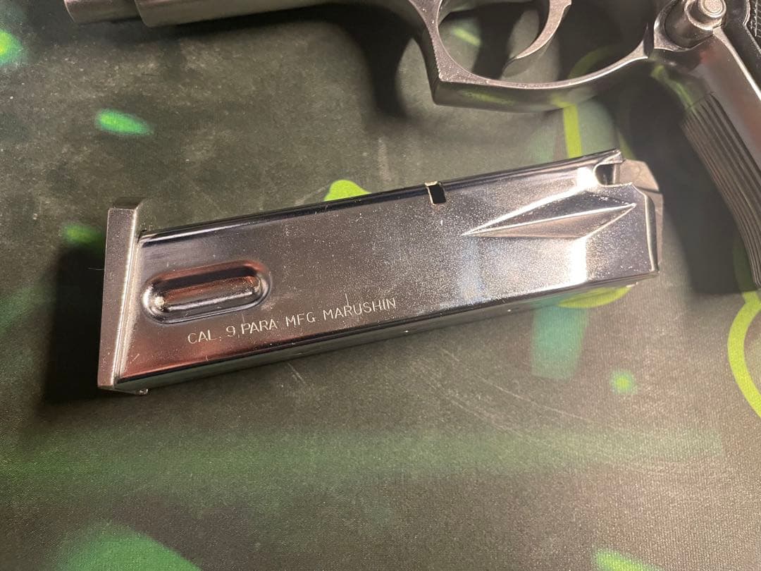 未発火M92F モデルガン ブリガーティアシルバー　マルシン