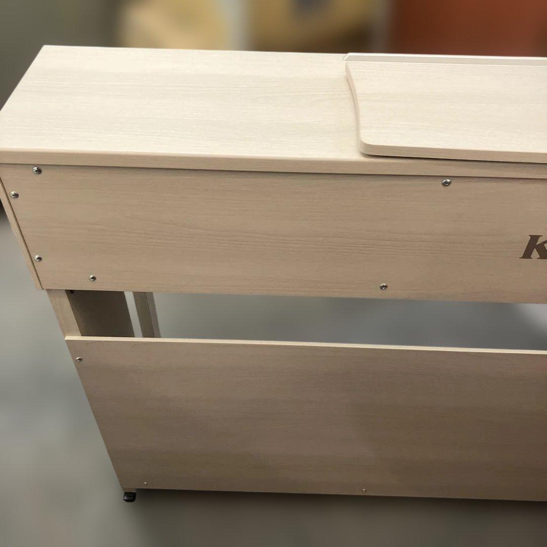 美品　KAWAI　電子ピアノCN201A　2024年10月購入品　ホワイト