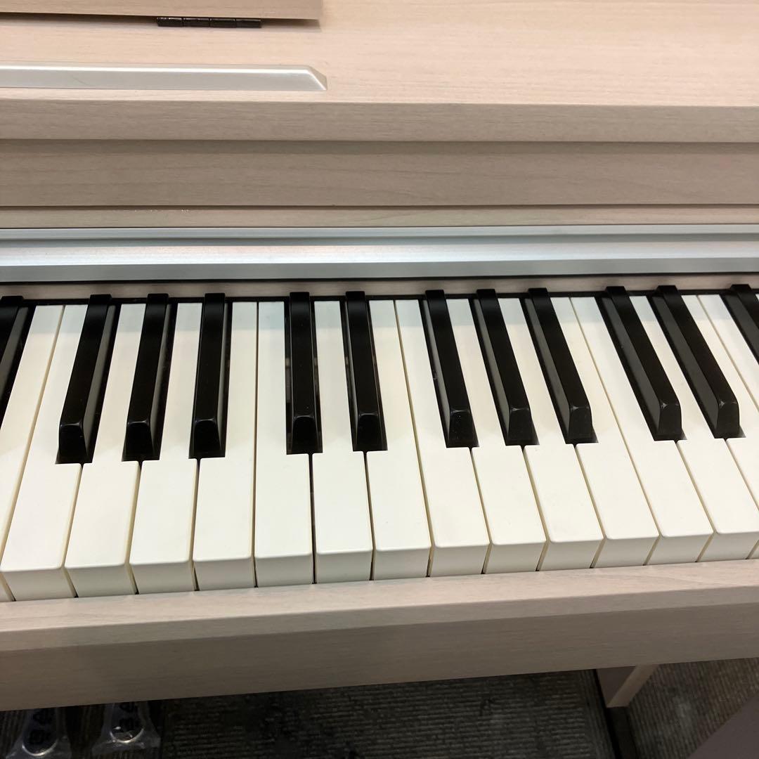美品　KAWAI　電子ピアノCN201A　2024年10月購入品　ホワイト