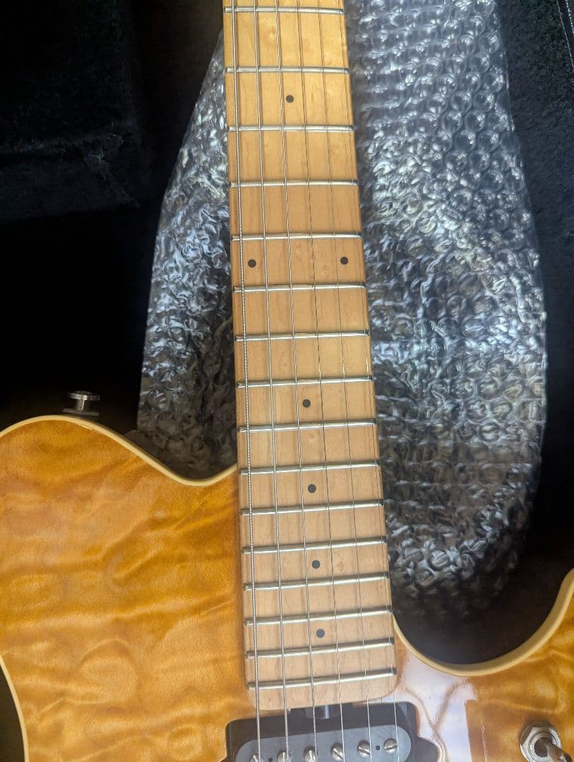 ミ*ツ様 ERNIE BALL MUSICMAN AXIS EX EVHトランス