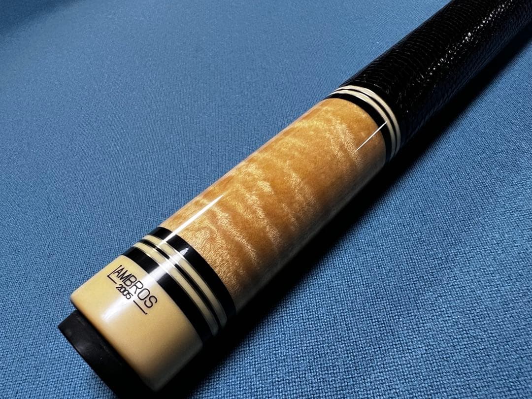 ランブロス　カーリーメイプルストレート