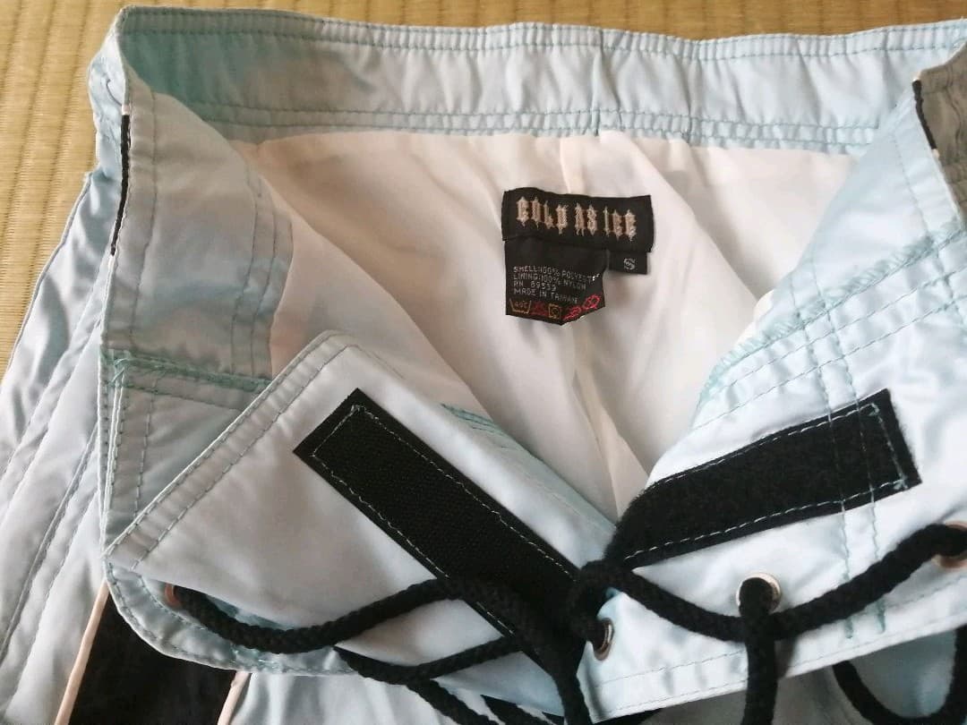 スキーウェア　上下セット