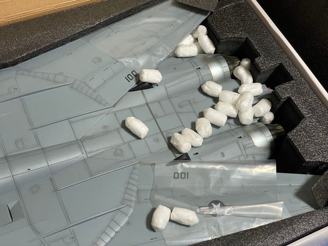 JSI 1/18 F-14A トムキャット VF-154 ブラックナイツ