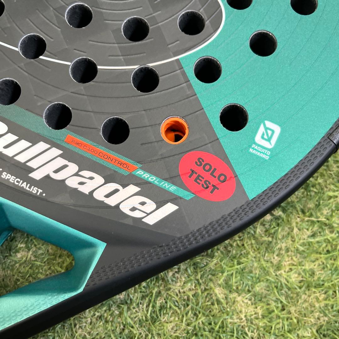 最終値下、Bullpadel HACK 04 Hybrid パデルラケット