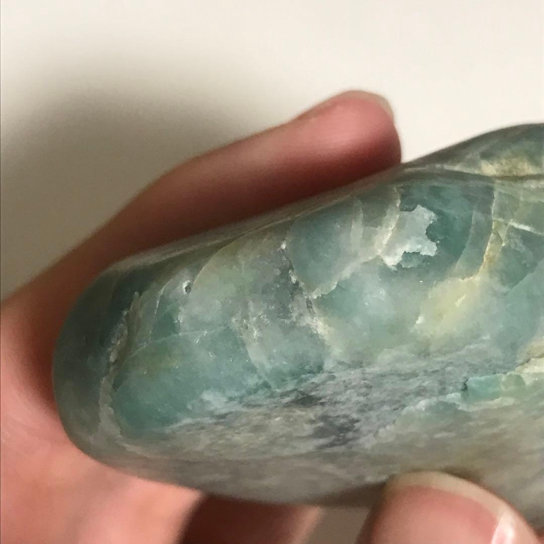 糸魚川翡翠　青　海石　199g