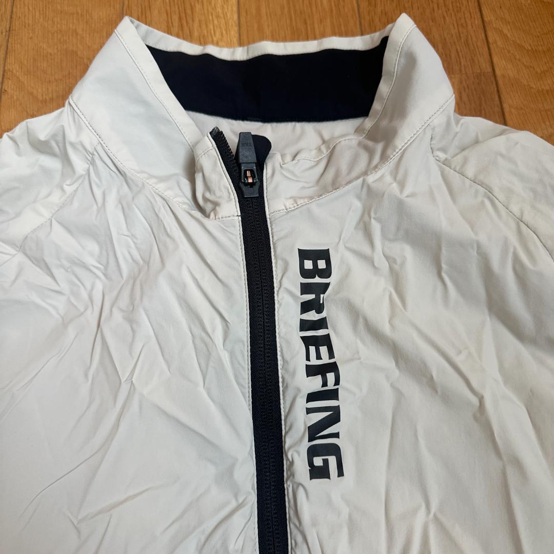 ブリーフィング　ウインドブルゾン